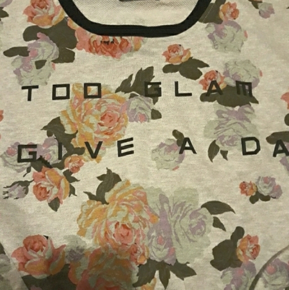 'Too Glam' Sweater - Picture 6 of 7